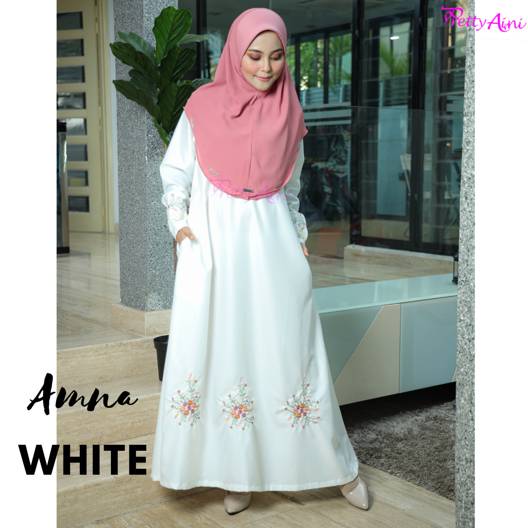Jubah Amna - White